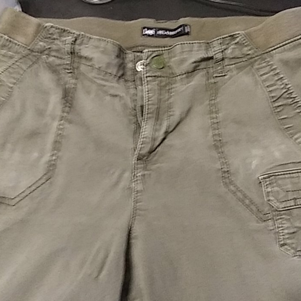 Woman's Capri